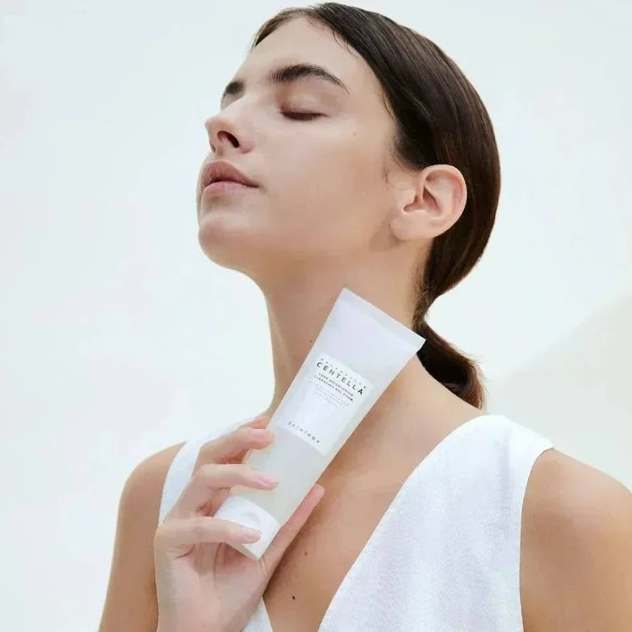 Madagascar Centella Toning Brightening Cleansing Gel Foam