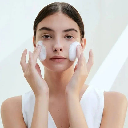 Madagascar Centella Toning Brightening Cleansing Gel Foam